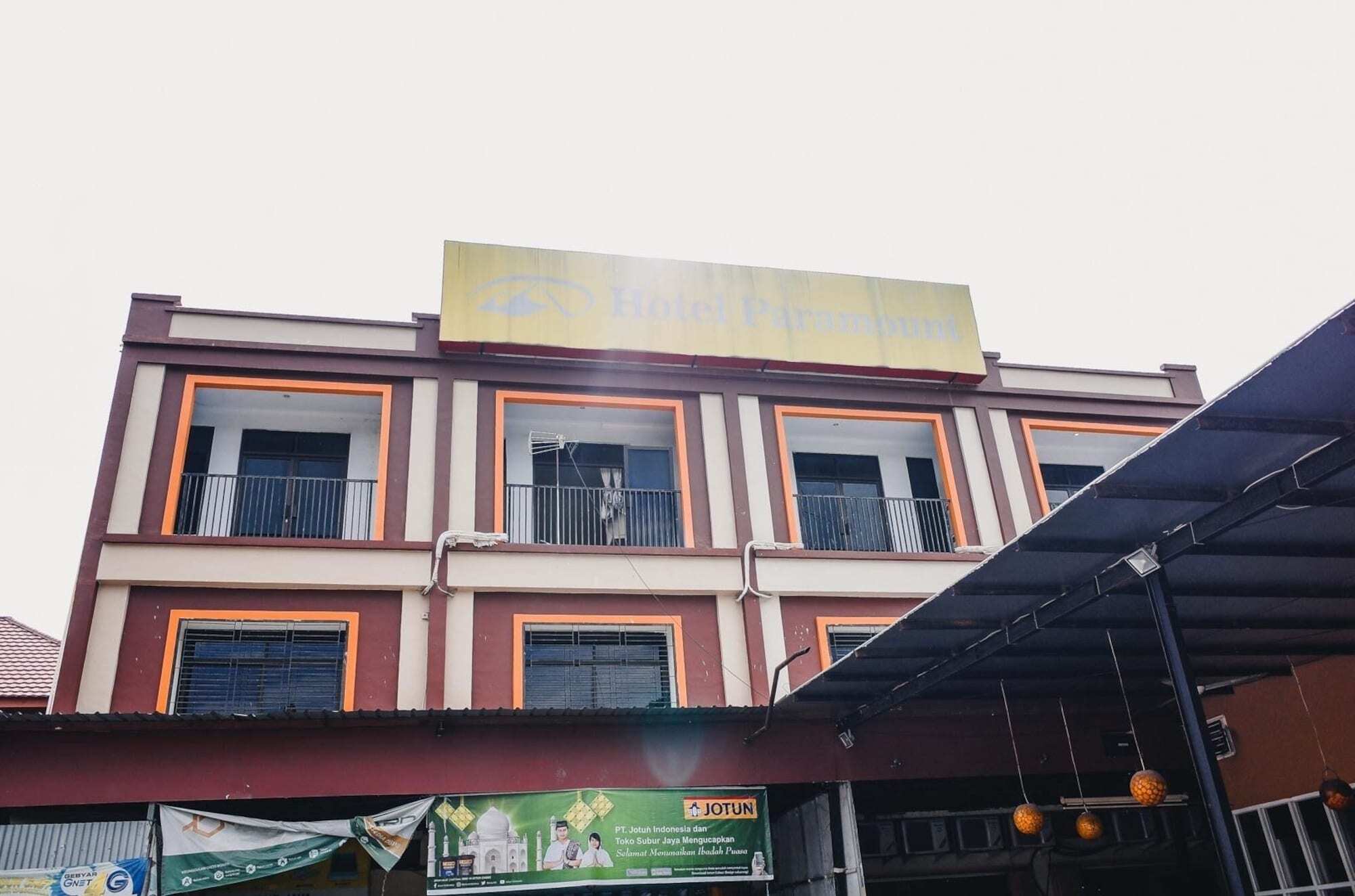 Reddoorz Plus Near Sultan Hasanuddin Airport Макасар Екстериор снимка